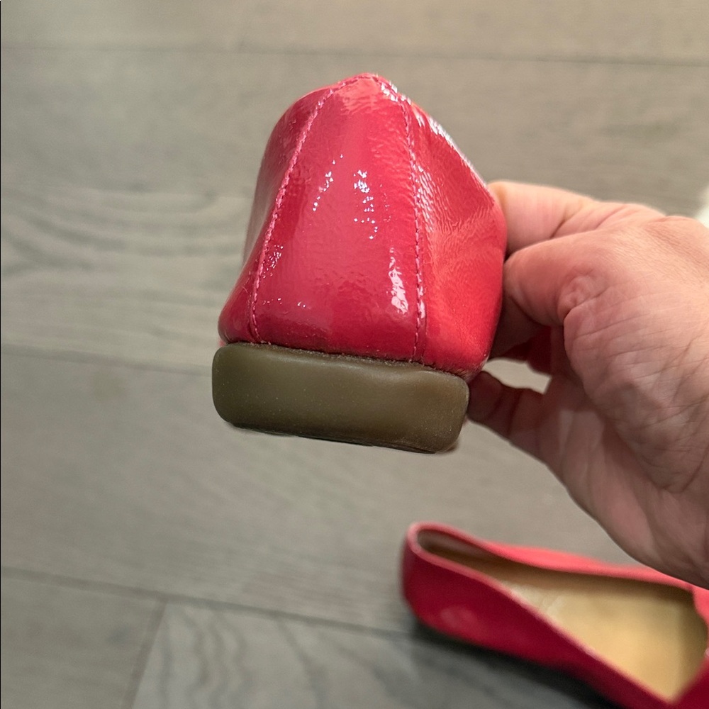 AEROSOLES Shiny Red Loafers - Picture 6 of 6